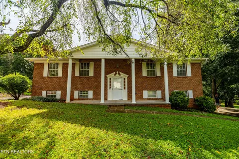 3073 Marvin Cir, Maryville, TN 37803