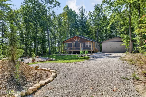 130 Murray Ln, Jamestown, TN 38556