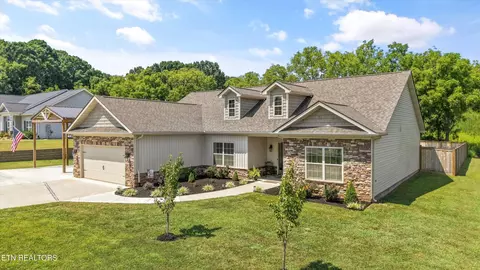 1430 Harrison Rd, Lenoir City, TN 37771