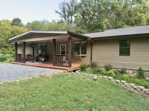 1516 Smallman Rd, Knoxville, TN 37920