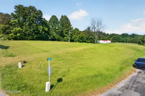 119 Cattle Ln, Hilham, TN 38568