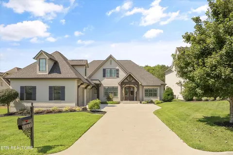 1317 Turning Leaf Ln, Knoxville, TN 37922