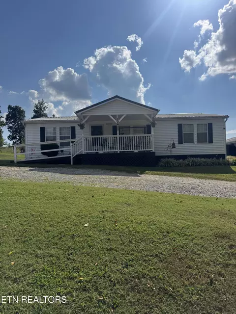 230 Ingram Rd, Madisonville, TN 37354