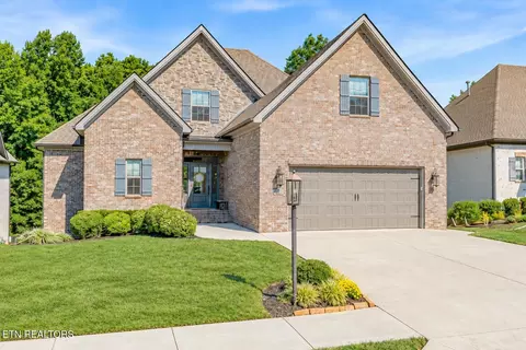 843 Valley Glen Blvd, Knoxville, TN 37922