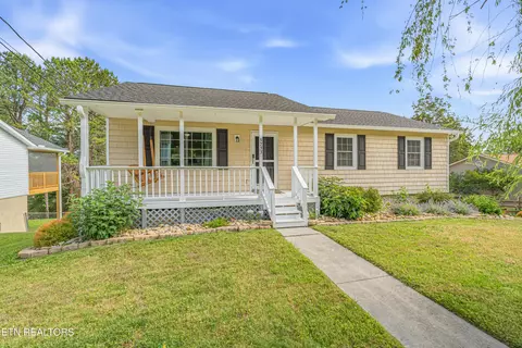 5733 Acapulco Ave, Knoxville, TN 37921