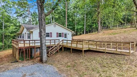 3140 Louisville Rd, Louisville, TN 37777