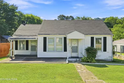 301 W Main St, Niota, TN 37826
