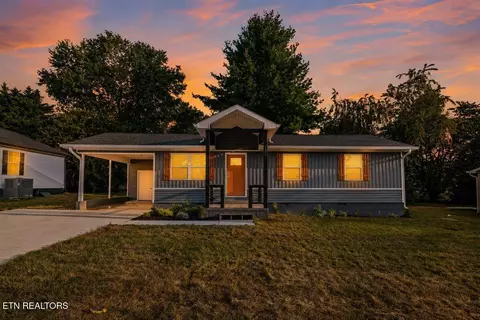 121 Azalea Ln #3, Jacksboro, TN 37757