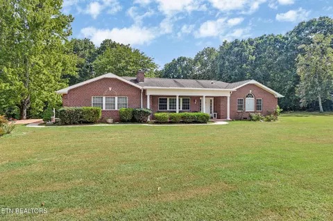 5804 Genesis Rd, Crossville, TN 38571