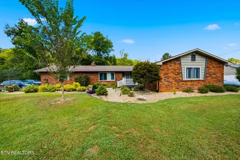 841 Knight Rd, Knoxville, TN 37920