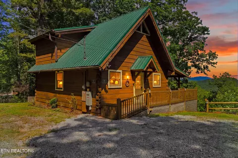 4361 Oakland Way #3, Gatlinburg, TN 37738