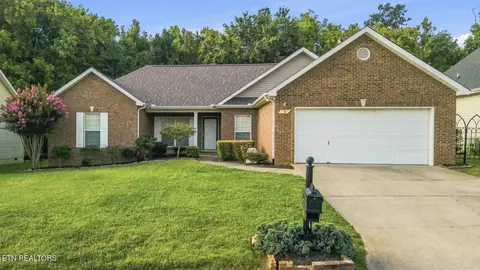 5709 Rhyne Cove Ln, Knoxville, TN 37931