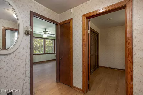 Entry Way - 1309 Gamble Dr, Heiskell, TN 37754 photo 3 of 5