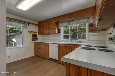 Kitchen - 1309 Gamble Dr, Heiskell, TN 37754 photo 1 of 4