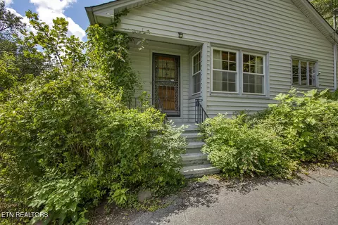 Exterior - 1309 Gamble Dr, Heiskell, TN 37754 photo 3 of 7