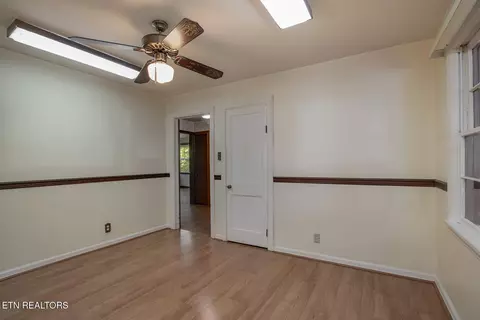 Bedroom - 1309 Gamble Dr, Heiskell, TN 37754 photo 5 of 5