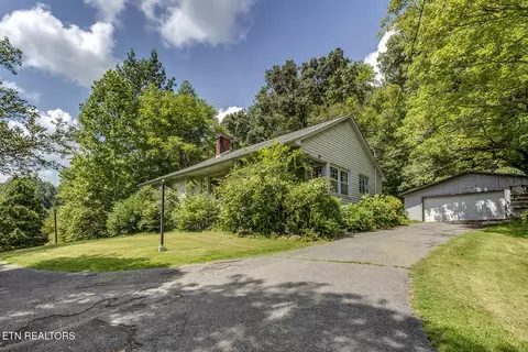 Exterior - 1309 Gamble Dr, Heiskell, TN 37754 photo 2 of 7