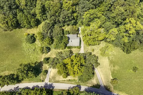 View/Area - 1309 Gamble Dr, Heiskell, TN 37754 photo 3 of 6