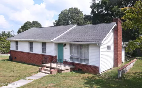 600 Glenoaks Dr, Knoxville, TN 37912