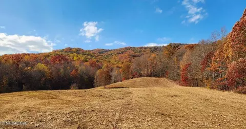 10414 Petros Hwy, Oliver Springs, TN 37840