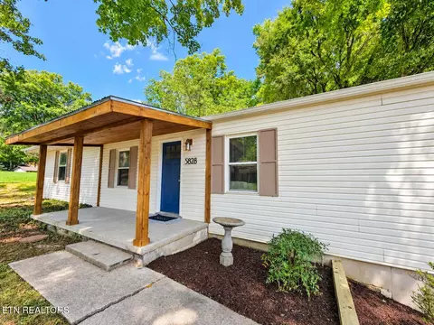 5828 NEldridge Rd, Knoxville, TN 37918