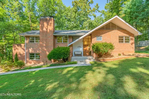 1905 Kemper Ln, Knoxville, TN 37920