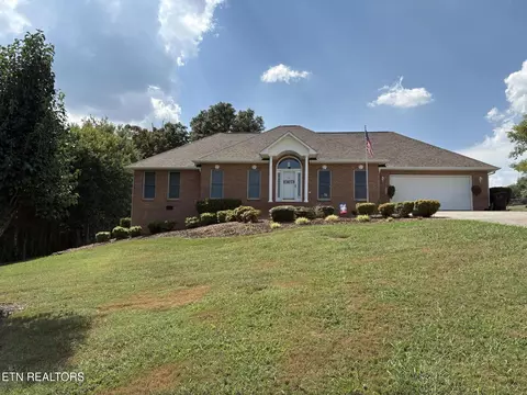 407 Mountain View Rd, Madisonville, TN 37354