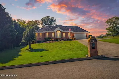 407 Mountain View Rd, Madisonville, TN 37354