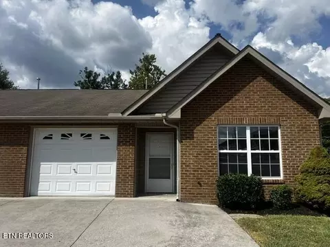 3513 Valley Stream Way, Knoxville, TN 37917