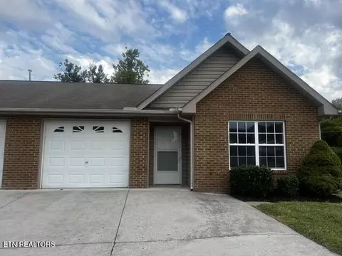 3513 Valley Stream Way, Knoxville, TN 37917