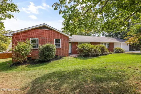 4418 NE Ne Gdn, Knoxville, TN 37918