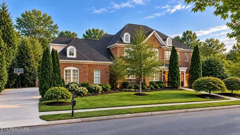 1245 Arborbrooke Dr, Knoxville, TN 37922