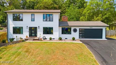 12312 W Kings Gate Rd, Knoxville, TN 37934