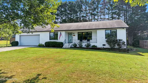 4208 Ingrid Dr, Maryville, TN 37801