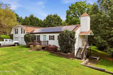 1412 Michaels Ln, Knoxville, TN 37912