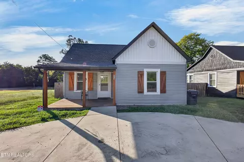 929 Maryville Pike, Knoxville, TN 37920