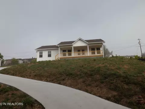 328 Wilson Hurst St, Tazewell, TN 37879