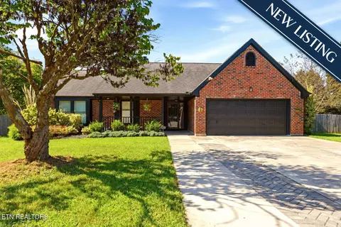 8908 Mill Run Dr, Knoxville, TN 37922