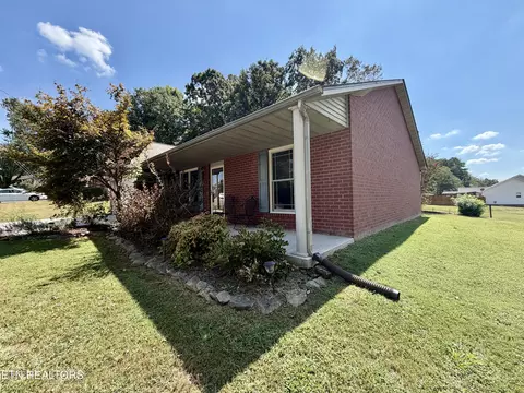 Exterior - 7722 Cotton Patch Rd, Corryton, TN 37721 photo 9 of 10