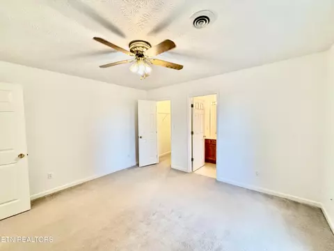 Bedroom - 7722 Cotton Patch Rd, Corryton, TN 37721 photo 2 of 6