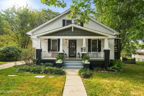 3038 Conner Dr, Knoxville, TN 37918