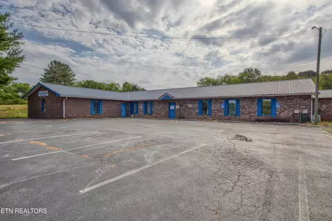 10769 W Lee Hwy, Loudon, TN 37774