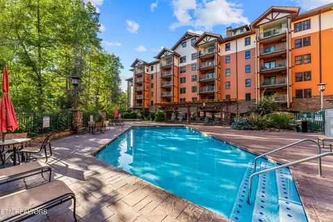 215 Woliss Ln #101, Gatlinburg, TN 37738