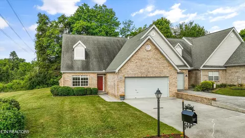 3315 Laurel View Rd, Knoxville, TN 37917