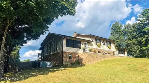 Exterior - 2334 Litton Rd, Oneida, TN 37841 photo 3 of 18