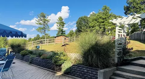Exterior - 2334 Litton Rd, Oneida, TN 37841 photo 8 of 18