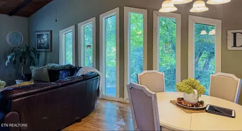 Dining - 2334 Litton Rd, Oneida, TN 37841 photo 1 of 1