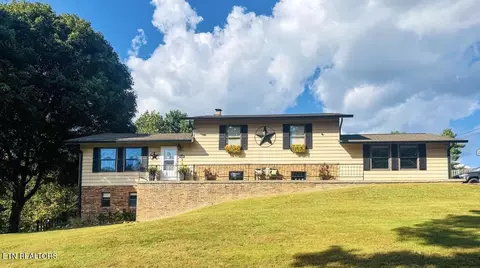 Exterior - 2334 Litton Rd, Oneida, TN 37841 photo 2 of 18