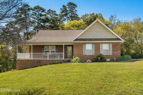 235 John Bouldin Dr, Maryville, TN 37801