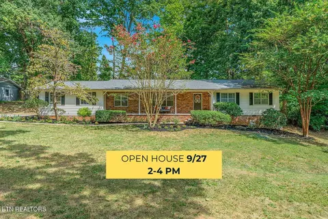1804 Pinoak Ct, Knoxville, TN 37923